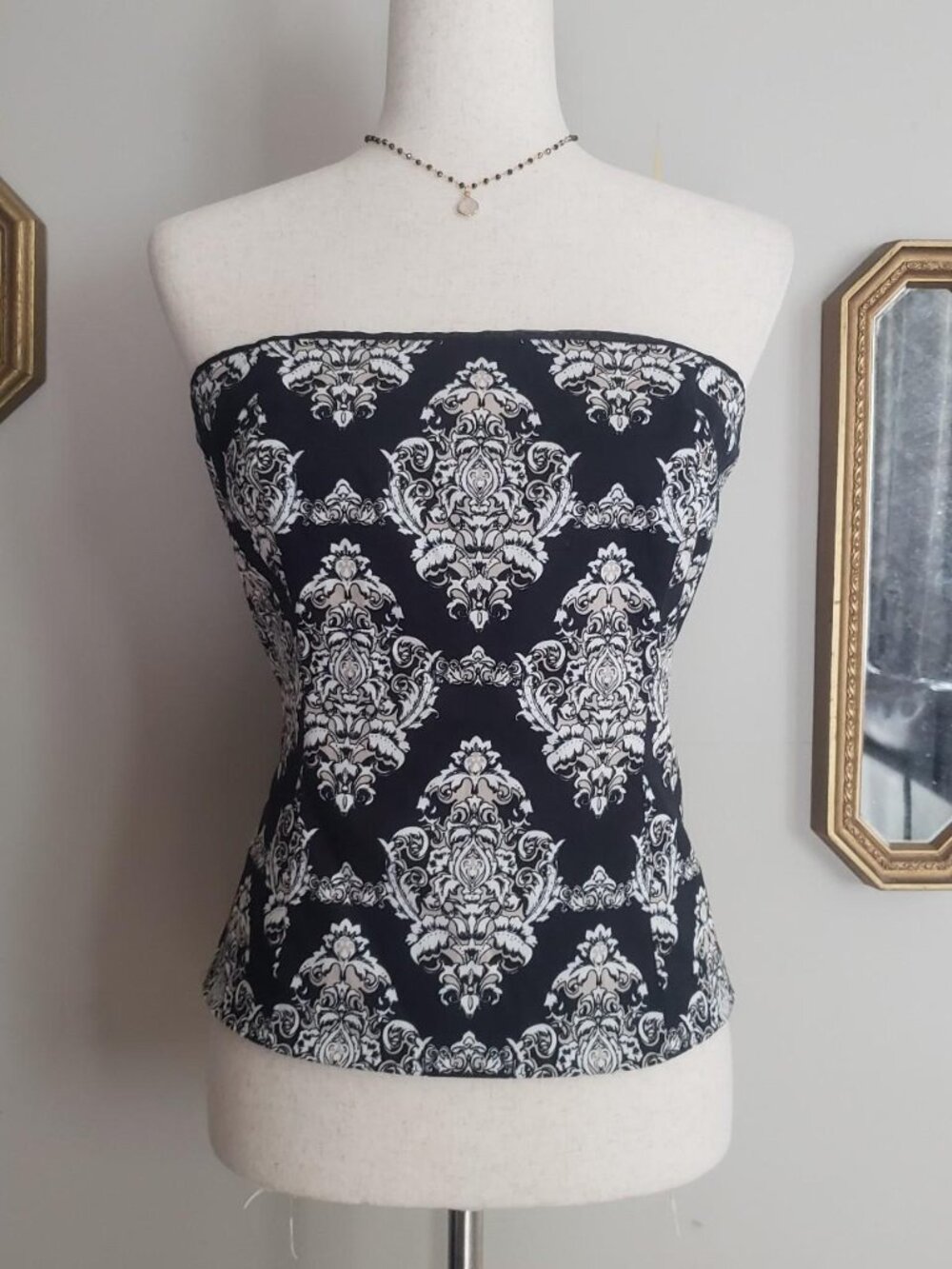 White House Black Market Sz 10 Women's Sleeveless Corset Bodice with Boning